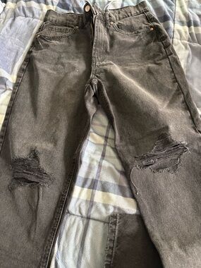 Ardene Black Mom High-Rise Jeans